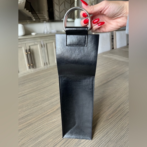 Georgia Tech▪️Leather Wine Holder - Picture 3 of 9